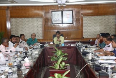 পরিবহন মালিক সমিতির সঙ্গে মতবিনিময় সভায় আইজিপি এ কে এম শহীদুল হক 