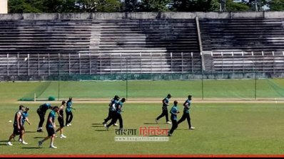 সিলেট বিভাগীয় স্টেডিয়ামে খুলনা টাইটানসের অনুশীলন