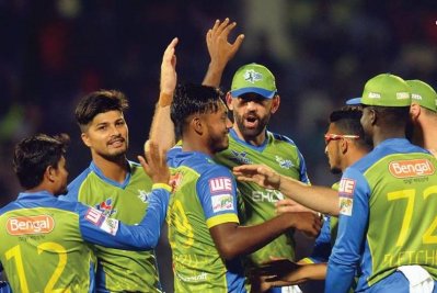 আবুল হাসান নেন তিন উইকেট (ছবি: ফেসবুক)