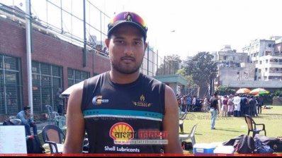 খুলনা টাইটানসের ব্যাটসম্যান ইয়াসির আলী চৌধুরী রাব্বি
