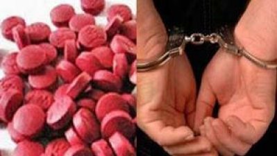 ঢাকাগামী এসি বাসে ৩০ হাজার পিস ইয়াবা, আটক ৩