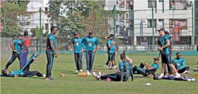 মিরপুর একাডেমি মাঠে খুলনা টাইটানসের অনুশীলন। ছবি-ফেসবুক