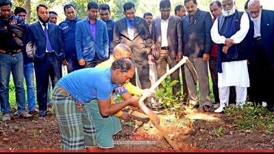 বধ্যভূমির অনুসন্ধানে খনন কাজ শুরু