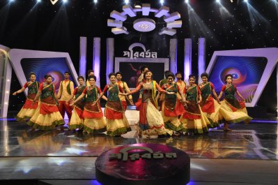 মুক্তিযুদ্ধ আর বিজয়ের আবহে ‘পরিবর্তন’