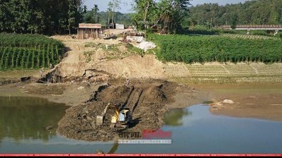 বান্দরবানে উন্নয়ন কাজ বন্ধ ঘোষণা করেছেন ঠিকাদাররা