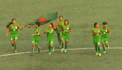 জয়ের পর বাংলাদেশের ল্যাপ অব অনার