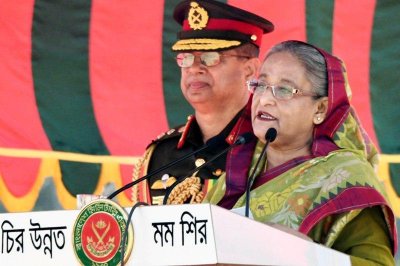 চট্টগ্রামের ভাটিয়ারিতে মিলিটারি একাডেমিতে প্রধানমন্ত্রী, ছবি: ফোকাস বাংলা