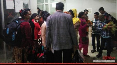 ভারত থেকে দেশে ফেরা শিশুসহ ১৪ নারী  