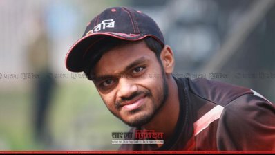 ছোটবেলায় ক্রিকেট হয়ে ওঠে মাহিদুলের ধ্যান-জ্ঞান