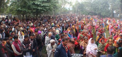শীতার্তদের পাশে পোশাক প্রস্তুতকারী প্রতিষ্ঠান
