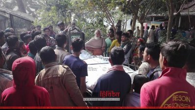 নরসিংদীতে সড়ক দুর্ঘটনায় তিন মোটরসাইকেল আরোহী নিহত