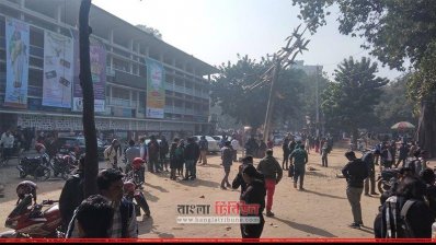 টিএসসির সামনের দৃশ্য