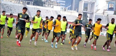 বঙ্গবন্ধু জাতীয় স্টেডিয়ামে সাইফ স্পোর্টিং ক্লাবের অনুশীলন। ছবি-বাফুফে