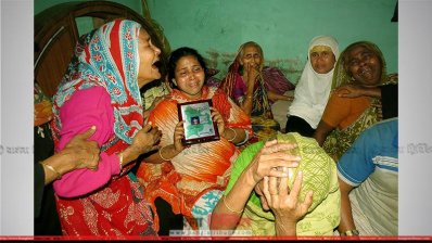 নিহত জয়ের পরিবারের আহাজারি