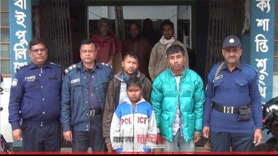 হিলি থেকে অপহৃত শিশু নীলফামারীতে উদ্ধার ও দুই অপহরণকারী গ্রেফতার