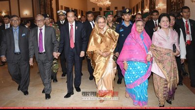 বঙ্গভবনে রাষ্ট্রপতি ও প্রধানমন্ত্রীর সঙ্গে ইন্দোনেশিয়ার প্রেসিডেন্ট