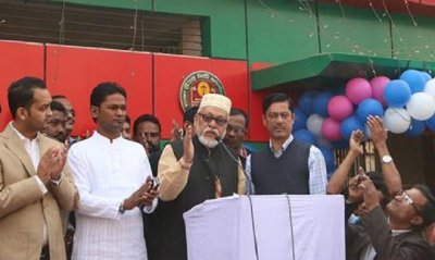 বক্তব্য রাখছেন ঢাকা উত্তর সিটি করপোরেশনের (ডিএনসিসি) প্যানেল মেয়র ওসমান গনি (ছবি: সংগৃহীত)