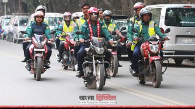 গুলশানে আইনশৃঙ্খলা বাহিনীর বিশেষ টহল