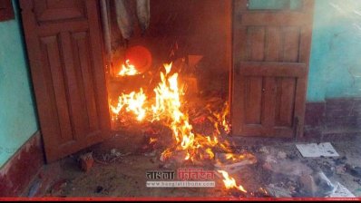 জামায়াত-শিবিরে অফিসে আগুন 