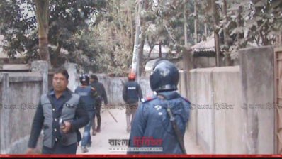 রংপুরে বিএনপি নেতাদের ধরতে পুলিশের তৎপরতা