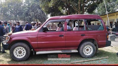 ইউএনও&rsquo;র গাড়ি ভাঙচুর