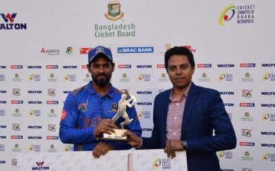 ৭০ রান করে ম্যাচসেরা রূপগঞ্জের আব্দুল মজিদ