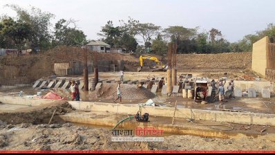 চিলাই নদীতে নির্মাণ করা হচ্ছে রাবার ড্যাম 