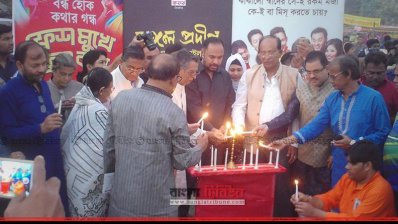 নড়াইলে লাখো প্রদীপ জ্বেলে ভাষা শহীদদের স্মরণ