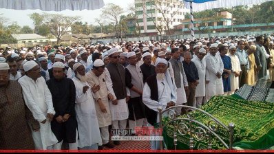সেতুমন্ত্রীর মায়ের জানাজা