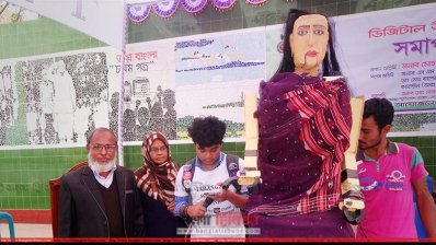 রোবট &lsquo;তারু&rsquo;র সঙ্গে তরঙ্গ