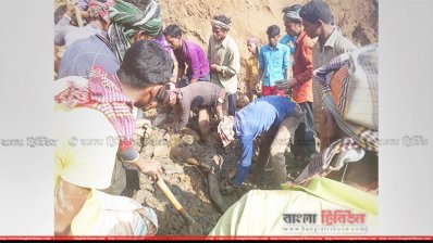 পাথর কোয়ারিতে উদ্ধার তৎপরতা