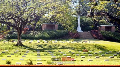 ময়নামতি ওয়ার সিমেট্রি