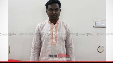 ঢাবির সাবেক ছাত্র শাহেদুজ্জামান। যার রেটিনার ৬০ শতাংস নষ্ট হয়ে গেছে। 