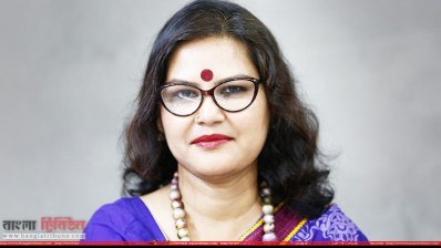 নিউজ ২৪ চ্যানেলের চিফ নিউজ এডিটর শাহনাজ মুন্নী
