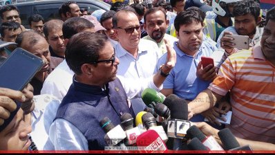 কথা বলছেন ওবায়দুল কাদের (ছবি- প্রতিনিধি)