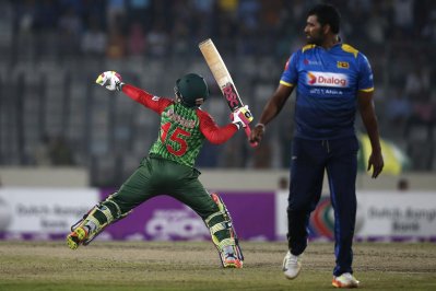 শেষ ওভারে বাংলাদেশের দরকার ৯ রান