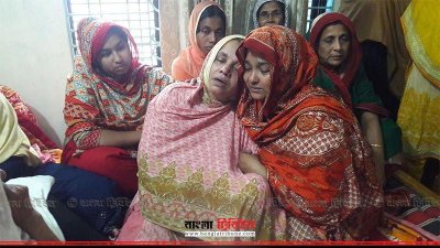 বিমান দুর্ঘটনায় নিহত সাংবাদিক ফয়সালের মায়ের আহাজারি