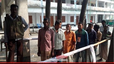 নাসিরনগর উপ নির্বাচনে ভোটগ্রহণ চলছে 