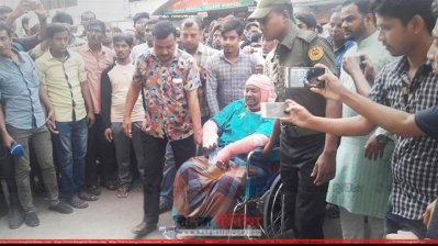 ঢামেক হাসপাতালে শাহীন ব্যাপারী