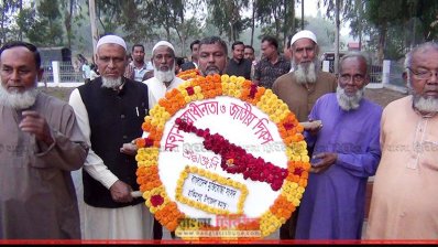 স্বাধীনতা দিবসে মুক্তিযোদ্ধাদের শ্রদ্ধা