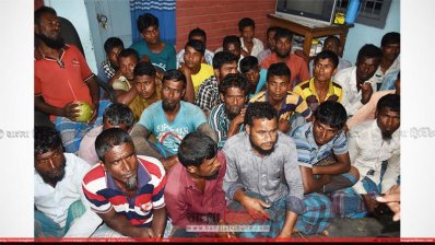 মেঘনা নদী থেকে আটক ৩২ জেলে