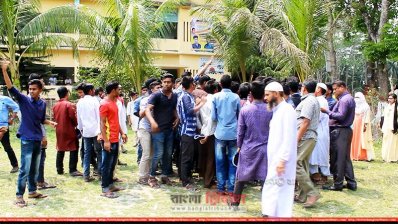 শিক্ষার্থীদের বিক্ষোভ