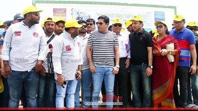 ছাত্রলীগ আয়োজিত জনসচেতনতামূলক পরিষ্কার-পরিচ্ছন্নতা অভিযানে তথ্য ও যোগাযোগ প্রযুক্তি প্রতিমন্ত্রী
