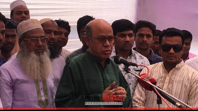 বক্তব্য রাখছেন খাদ্যমন্ত্রী কামরুল ইসলাম