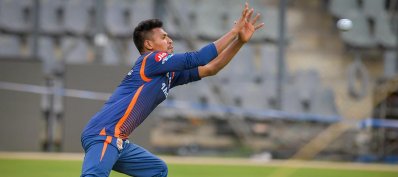 মুম্বাইয়ের অনুশীলনে মোস্তাফিজ।