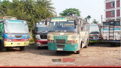 গোপালগঞ্জে অনির্দিষ্টকালের ধর্মঘট চলছে