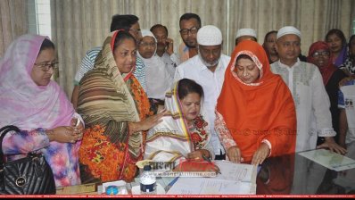 সাময়িকভাবে মেয়রের দায়িত্বে নারী প্যানেল মেয়র শরীফ তাসলিমা কালাম পলি