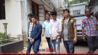 আটক দুই জন