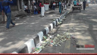 পরিচ্ছন্নতা কর্মসূচির পর অপরিচ্ছন্ন রাস্তাঘাট