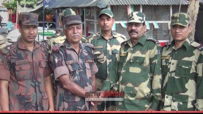 বিজিবি-বিএসএফ শুভেচ্ছা বিনিময়